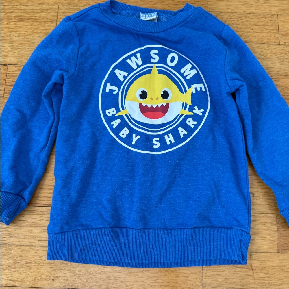 Pinkfong sweater boys 5T